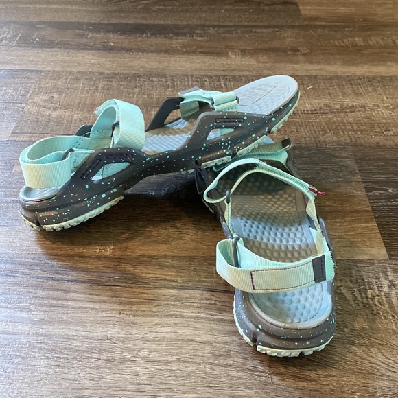 Merrell Sandals! - Picture 2 of 5